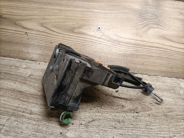 bontott OPEL CORSA C Jobb első Ajtózár