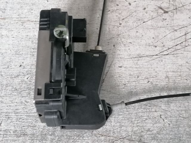 bontott OPEL CORSA C Jobb első Ajtózár