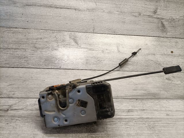 bontott OPEL CORSA C Jobb első Ajtózár