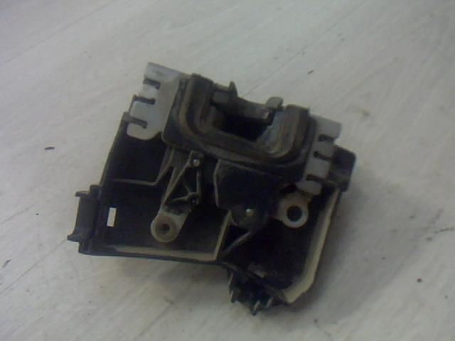 bontott OPEL CORSA C Jobb első Ajtózár