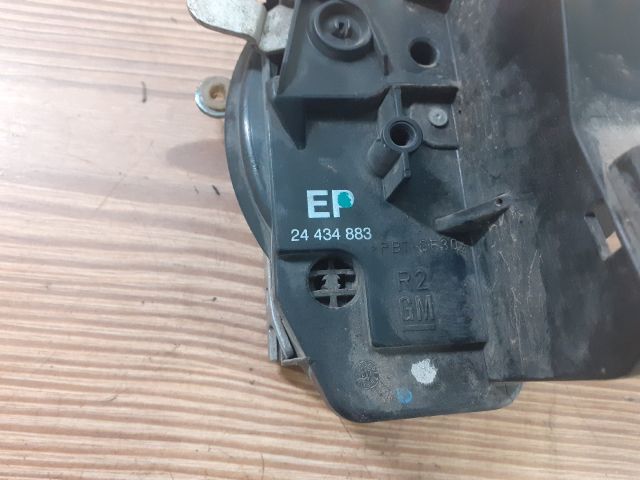 bontott OPEL CORSA C Jobb első Ajtózár