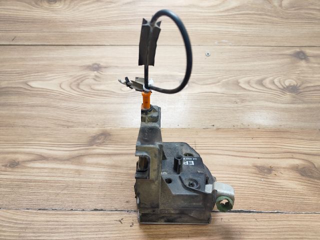 bontott OPEL CORSA C Jobb első Ajtózár