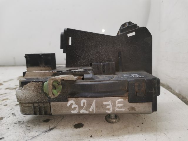 bontott OPEL CORSA C Jobb első Ajtózár