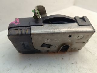 bontott OPEL CORSA C Jobb első Ajtózár