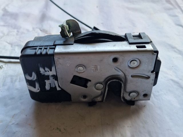 bontott OPEL CORSA C Jobb első Ajtózár