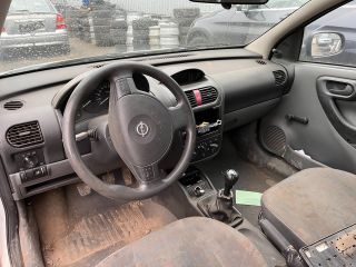 bontott OPEL CORSA C Jobb első Ajtózár