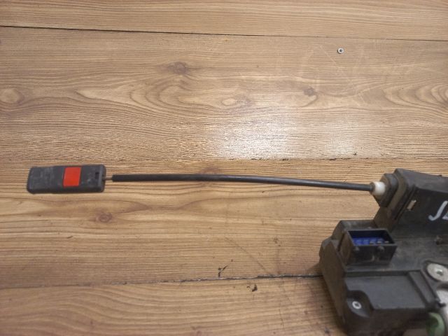 bontott OPEL CORSA C Jobb első Ajtózár