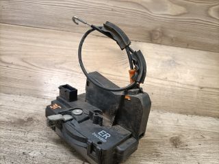 bontott OPEL CORSA C Jobb első Ajtózár