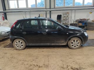 bontott OPEL CORSA C Jobb első Ajtózár