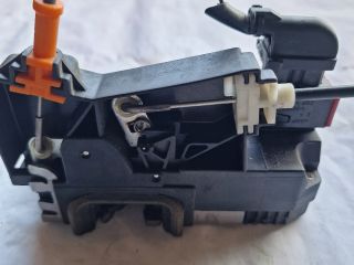 bontott OPEL CORSA C Jobb első Ajtózár