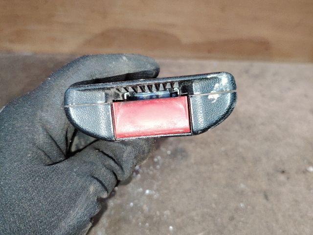 bontott OPEL CORSA C Jobb első Biztonsági Öv Csat