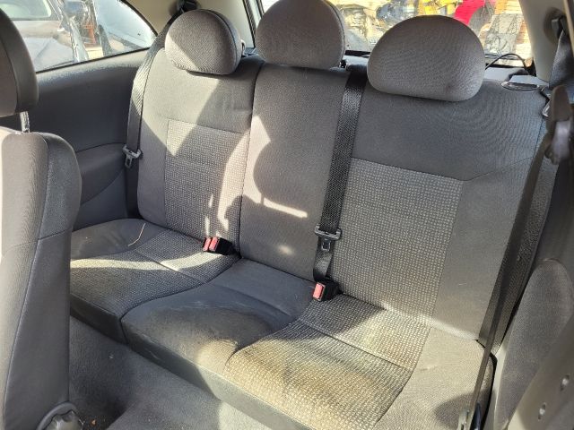 bontott OPEL CORSA C Jobb első Fejtámla