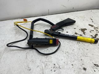 bontott OPEL CORSA C Jobb első Övfeszítő