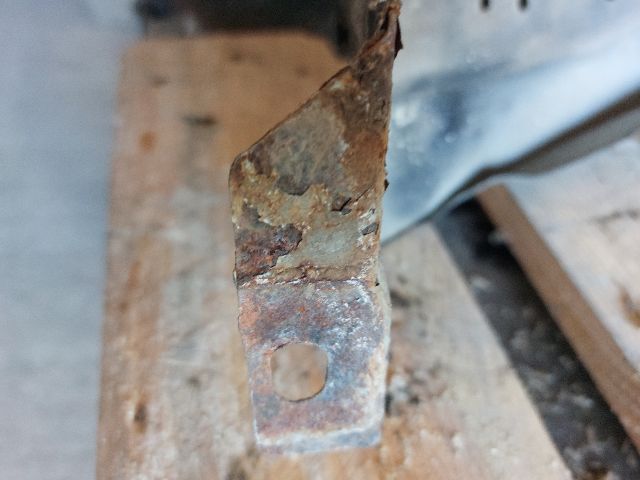 bontott OPEL CORSA C Jobb első Sárvédő