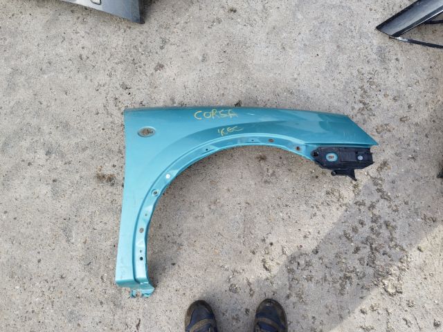 bontott OPEL CORSA C Jobb első Sárvédő