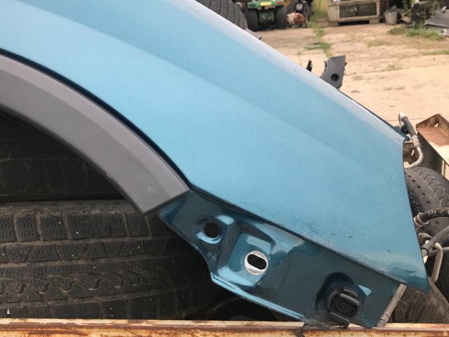 bontott OPEL CORSA C Jobb első Sárvédő