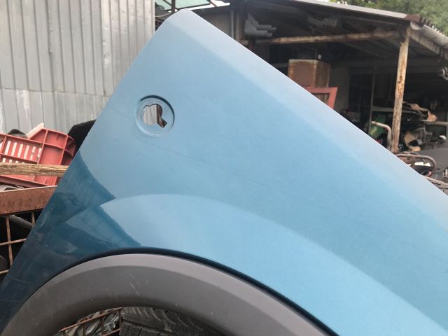 bontott OPEL CORSA C Jobb első Sárvédő