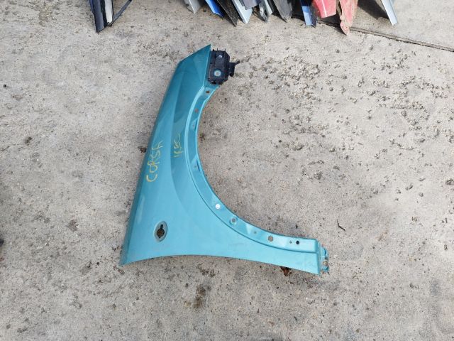 bontott OPEL CORSA C Jobb első Sárvédő