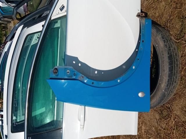 bontott OPEL CORSA C Jobb első Sárvédő