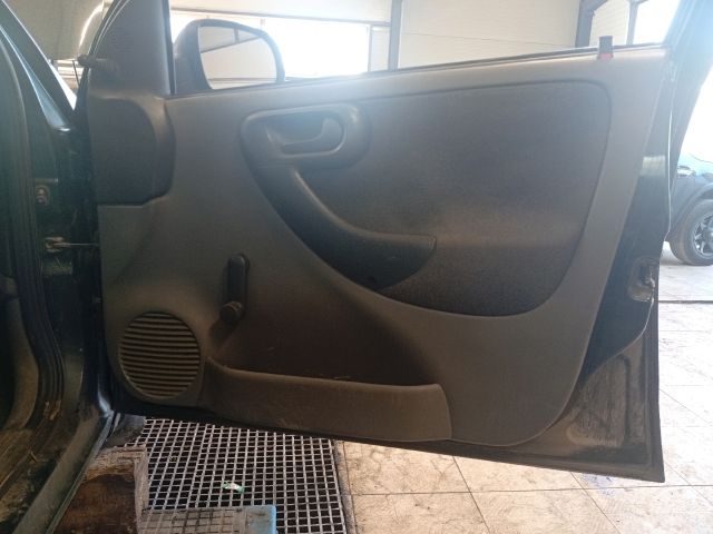 bontott OPEL CORSA C Jobb első Ülés