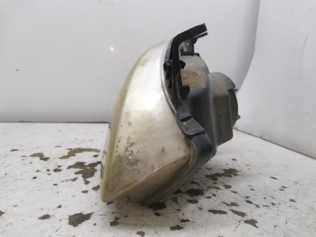 bontott OPEL CORSA C Jobb Fényszóró