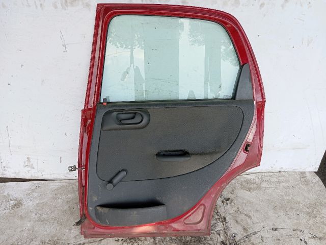 bontott OPEL CORSA C Jobb hátsó Ajtó (Részeivel)