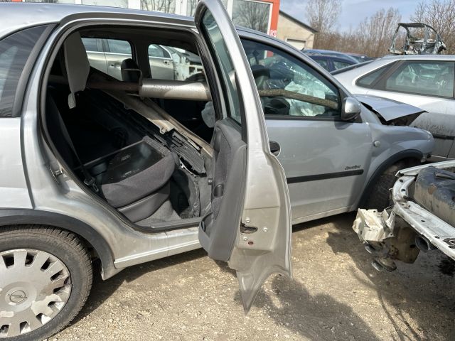 bontott OPEL CORSA C Jobb hátsó Ajtó (Részeivel)