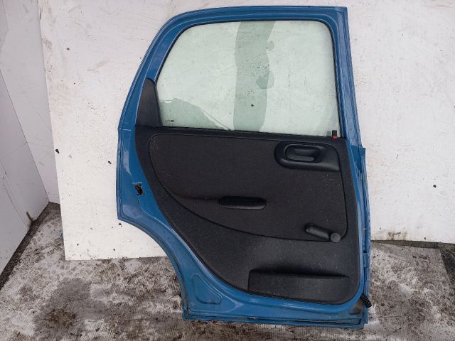 bontott OPEL CORSA C Jobb hátsó Ajtó (Részeivel)