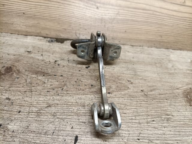 bontott OPEL CORSA C Jobb hátsó Ajtóhatároló