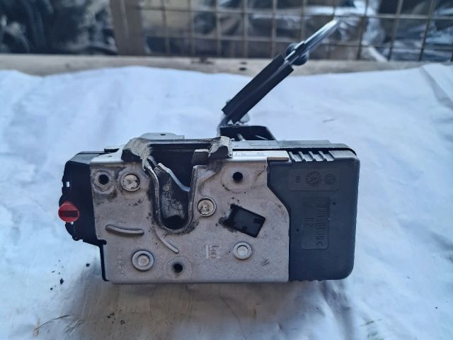 bontott OPEL CORSA C Jobb hátsó Ajtózár