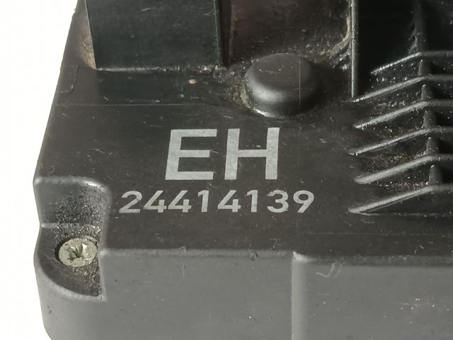 bontott OPEL CORSA C Jobb hátsó Ajtózár