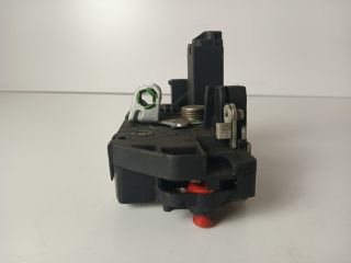 bontott OPEL CORSA C Jobb hátsó Ajtózár