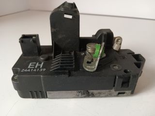 bontott OPEL CORSA C Jobb hátsó Ajtózár