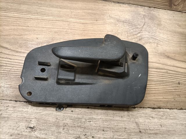 bontott OPEL CORSA C Jobb hátsó Belső Kilincs