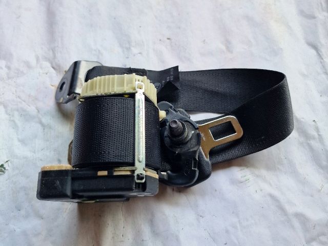 bontott OPEL CORSA C Jobb hátsó Biztonsági Öv