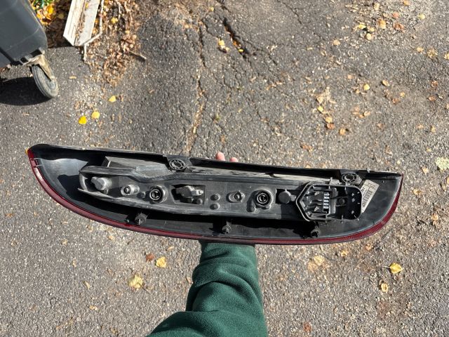 bontott OPEL CORSA C Jobb Hátsó Lámpa