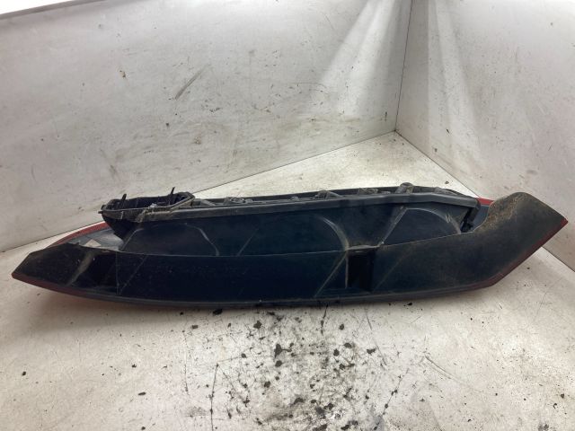 bontott OPEL CORSA C Jobb Hátsó Lámpa