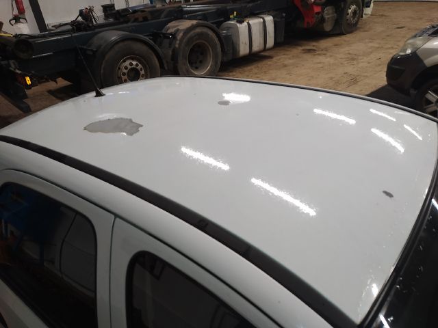 bontott OPEL CORSA C Jobb Hátsó Lámpa