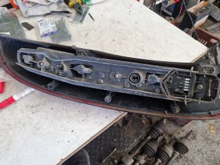 bontott OPEL CORSA C Jobb Hátsó Lámpa