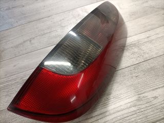 bontott OPEL CORSA C Jobb Hátsó Lámpa