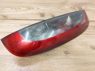 bontott OPEL CORSA C Jobb Hátsó Lámpa