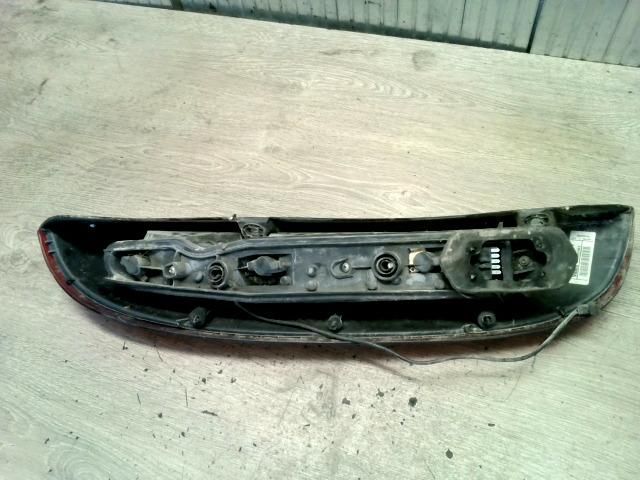 bontott OPEL CORSA C Jobb Hátsó Lámpa