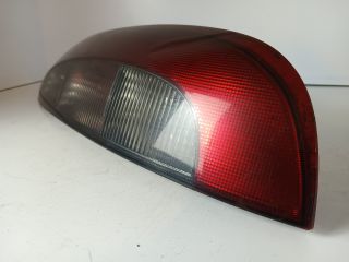 bontott OPEL CORSA C Jobb Hátsó Lámpa