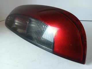 bontott OPEL CORSA C Jobb Hátsó Lámpa