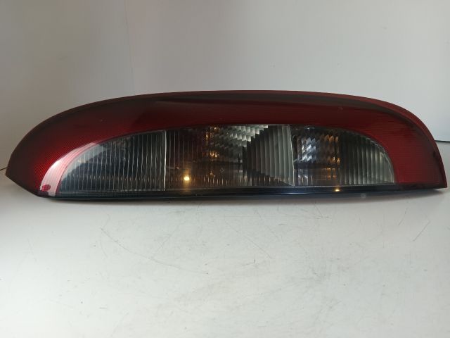 bontott OPEL CORSA C Jobb Hátsó Lámpa