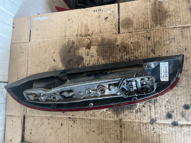 bontott OPEL CORSA C Jobb Hátsó Lámpa