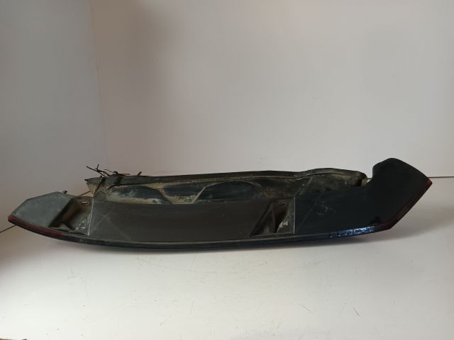 bontott OPEL CORSA C Jobb Hátsó Lámpa