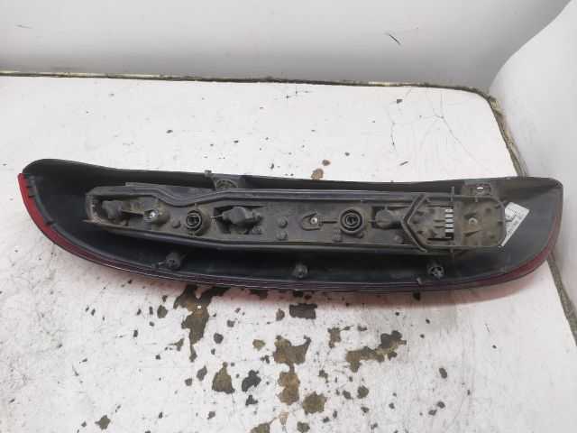 bontott OPEL CORSA C Jobb Hátsó Lámpa