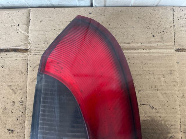 bontott OPEL CORSA C Jobb Hátsó Lámpa