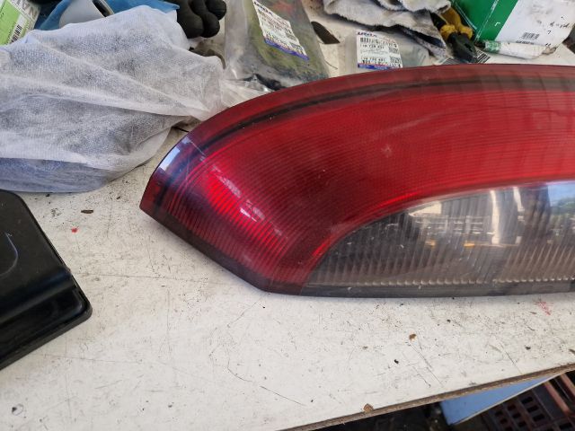 bontott OPEL CORSA C Jobb Hátsó Lámpa